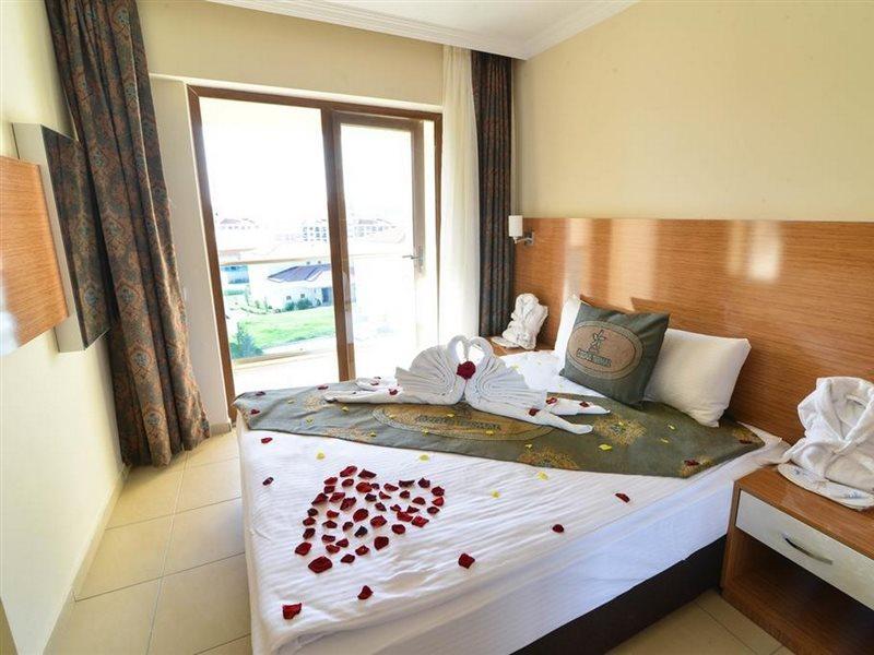 Grand Ozgul Thermal Holiday Village Gazligol Eksteriør billede