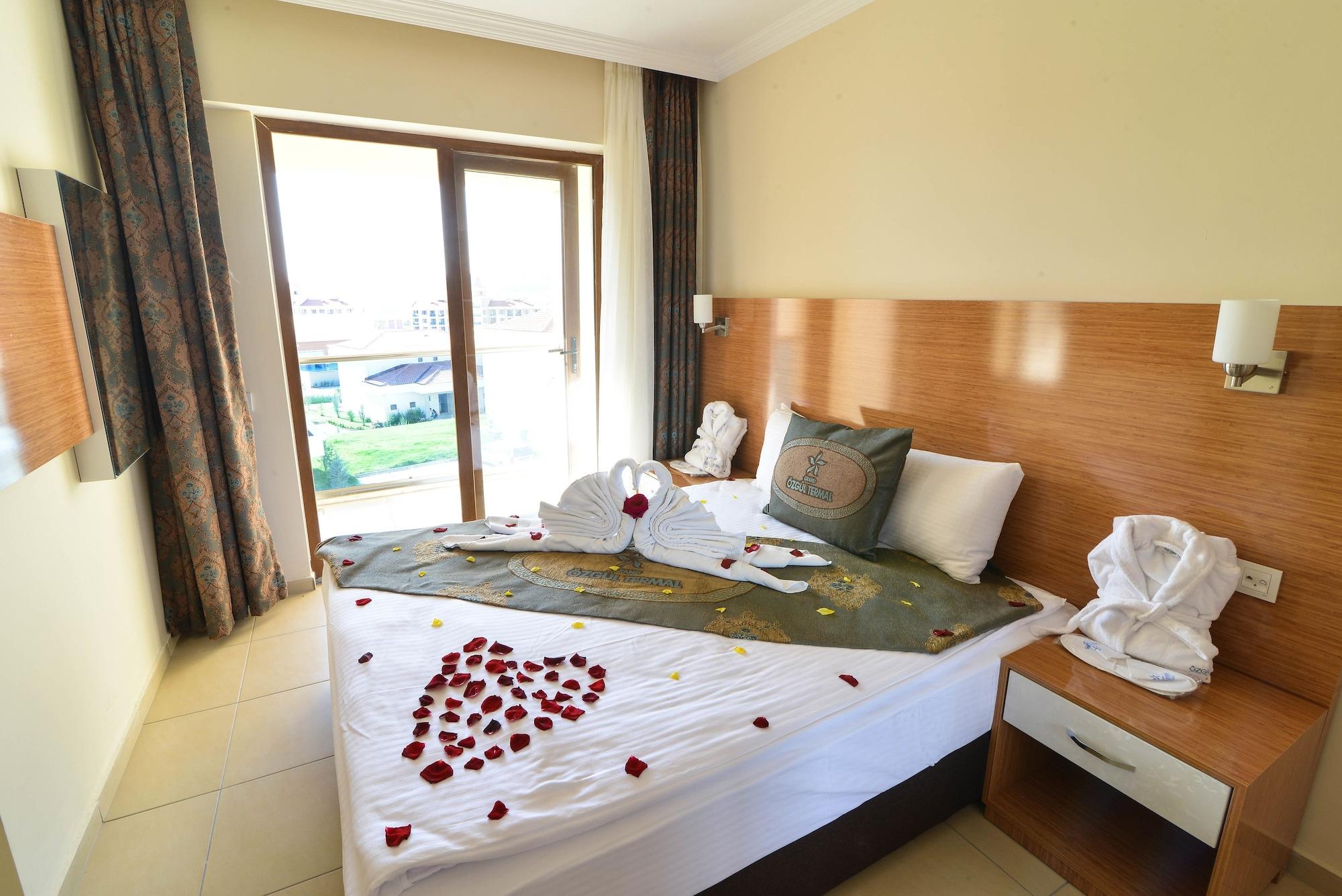 Grand Ozgul Thermal Holiday Village Gazligol Eksteriør billede